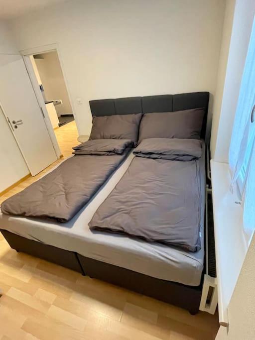 Gemuetliche Wohnung An Bester Lage Im Kreis 4 Zürich Kültér fotó